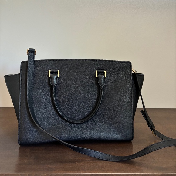 Michael Kors Saffiano Leather Handle Handbag - Picture 2 of 4